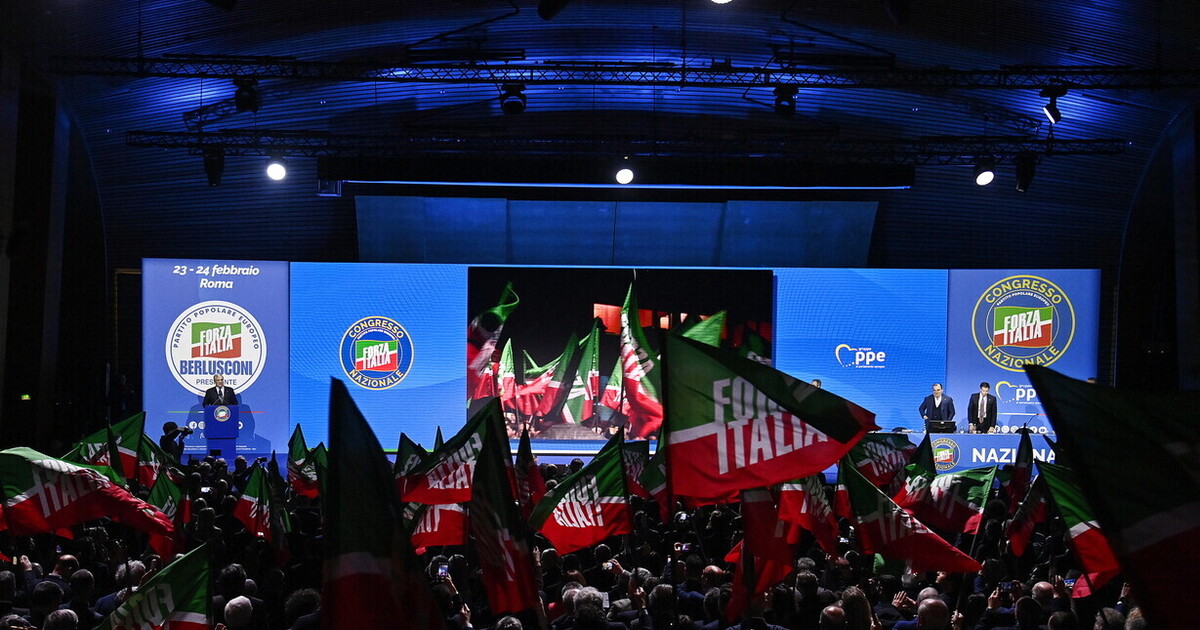 Forza Italia Arzachena Berlusconi